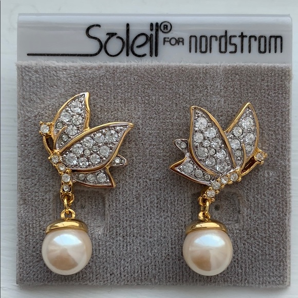 NWT RARE Gold Pearl Earrings by Soleil - Picture 1 of 2
